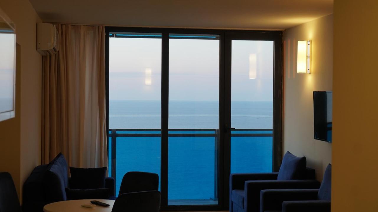 Best Batumi Apartments ภายนอก รูปภาพ