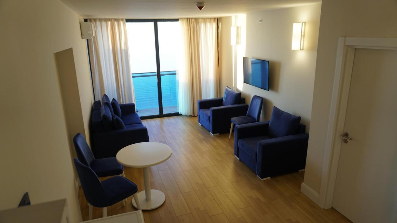 Best Batumi Apartments ภายนอก รูปภาพ